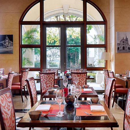 Sofitel Macau At Ponte 16 Otel Dış mekan fotoğraf The restaurant