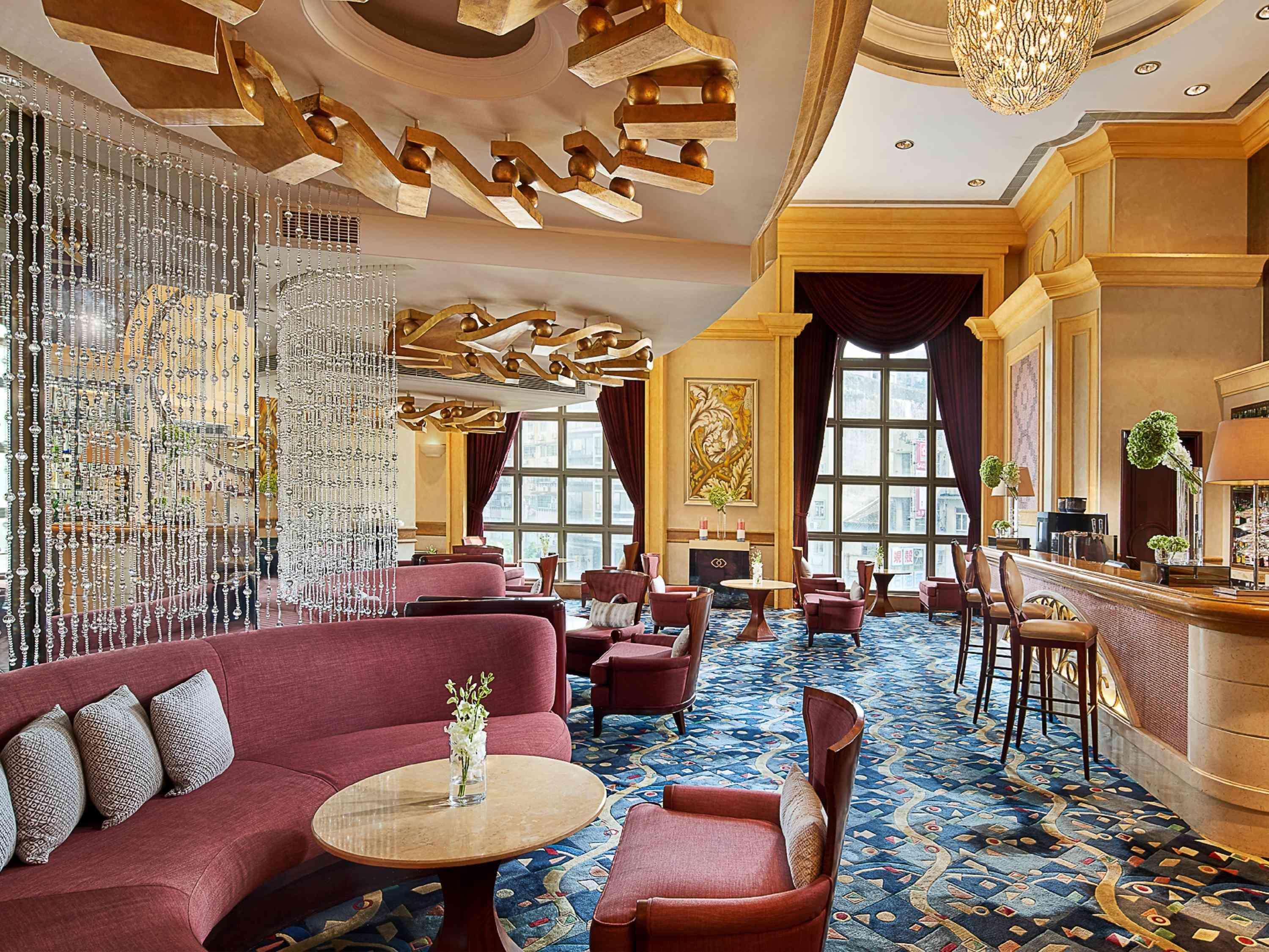 Sofitel Macau At Ponte 16 Otel Dış mekan fotoğraf The lobby lounge