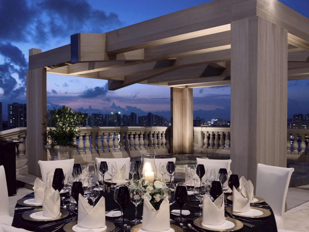Sofitel Macau At Ponte 16 Otel Dış mekan fotoğraf The Pergola